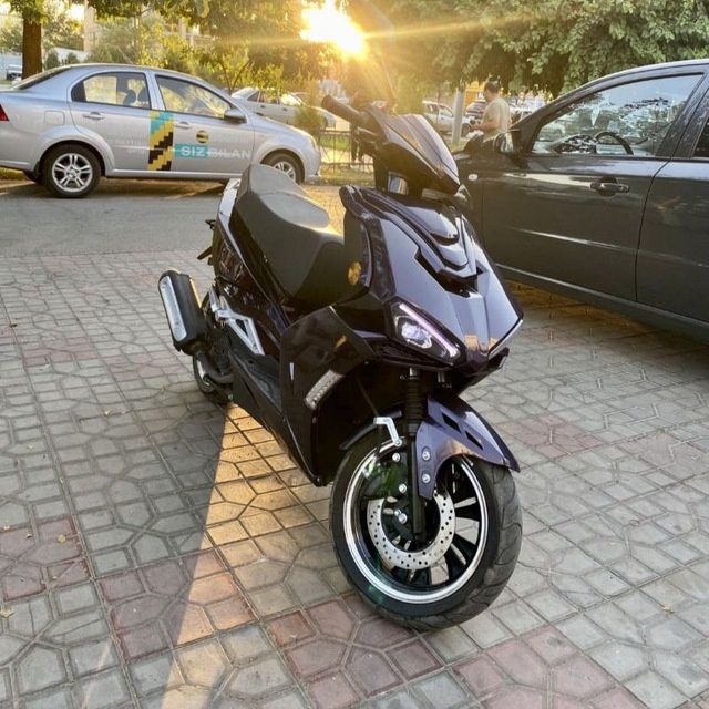 Sukuter remont qilamiz