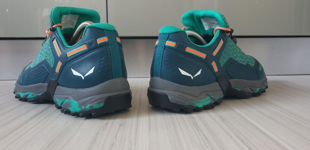 Salewa  Gore - Tex - 40.5 /26см. ОРИГИНАЛ! Дамски спортни обувки!