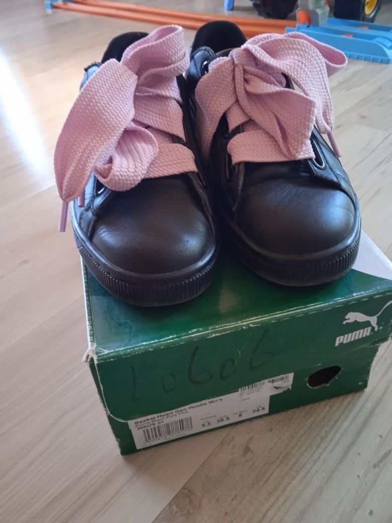 Adidas neo 40 номер, Puma 38,5