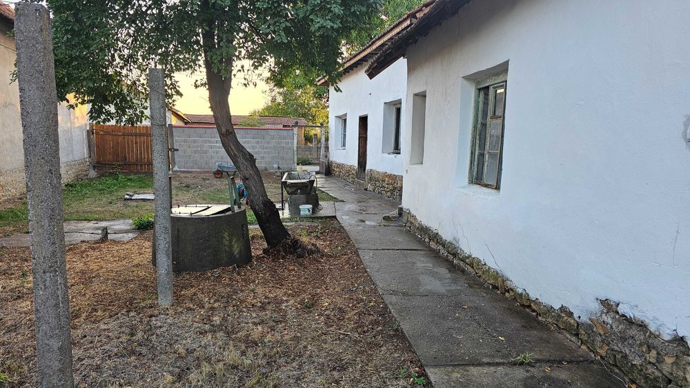 Къща в село Лехчево област Монтана