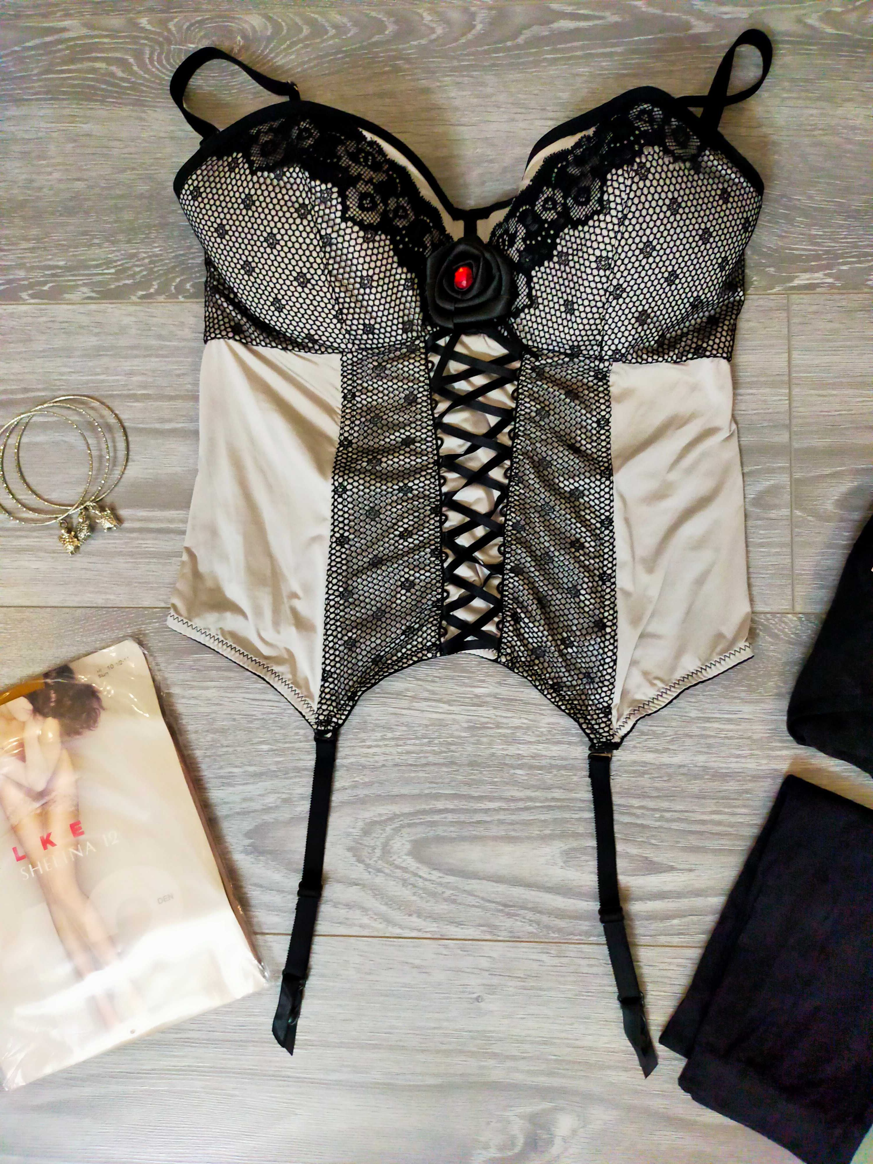 Corset push-up Nou + accesorii