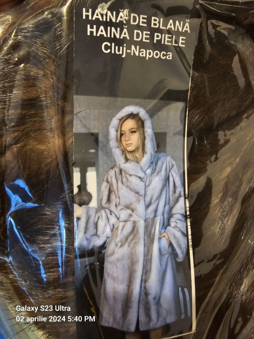 Haina de blană naturală, nouă