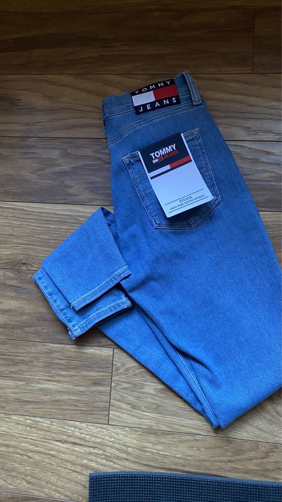 Дънки Tommy Hilfiger Jeans