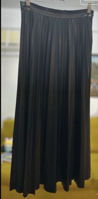 Fusta imitatie piele