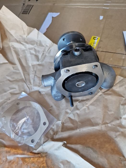 Pompa apa tractor Landinii massey ferguson Perkins