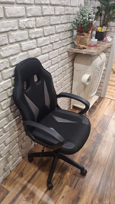 Геймърски стол  като нов