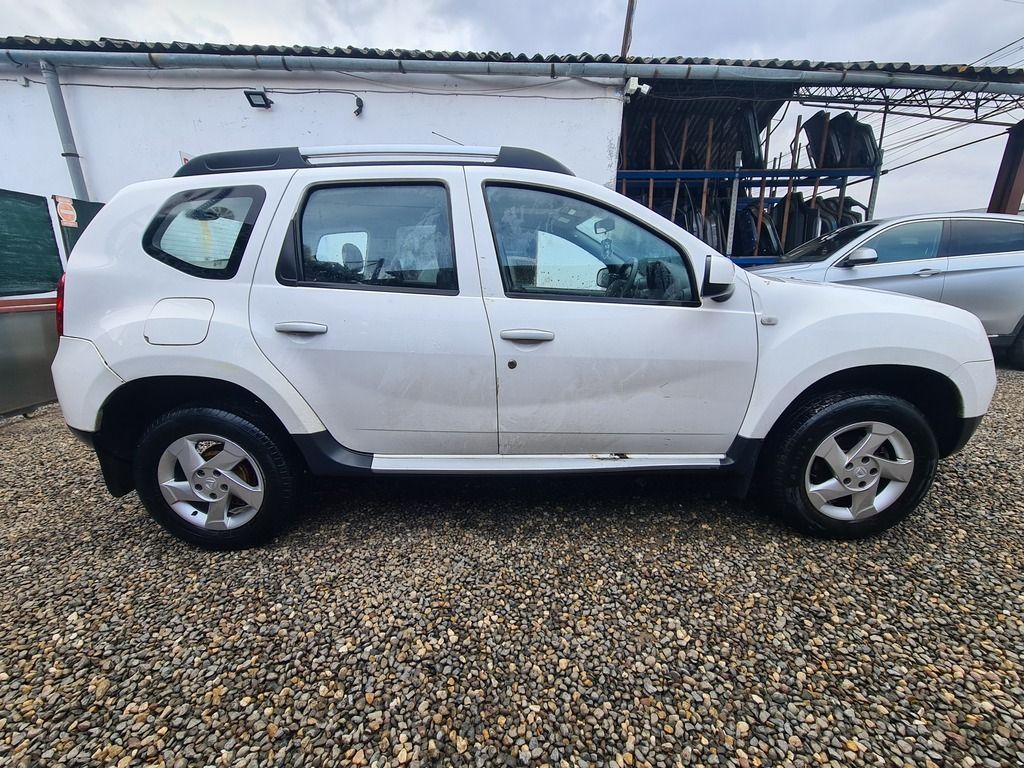 Dezmembrez Dacia Duster 1.5 Dci 2010-2013