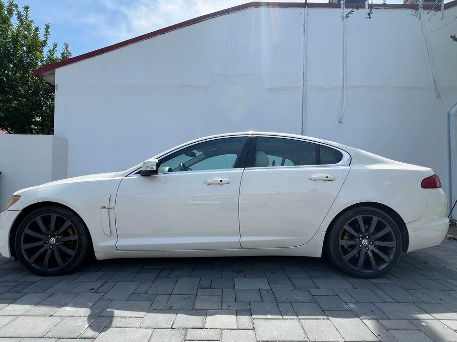 Jaguar XF 2.7 2008