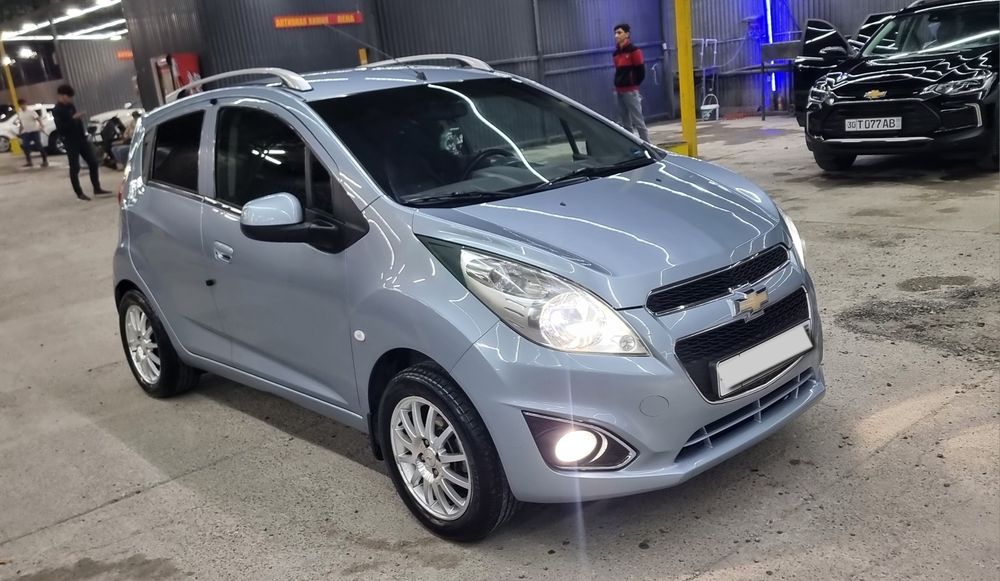 Spark 4-pozitsa Avtomat 2019-yil kraska tozza+ metan gaz