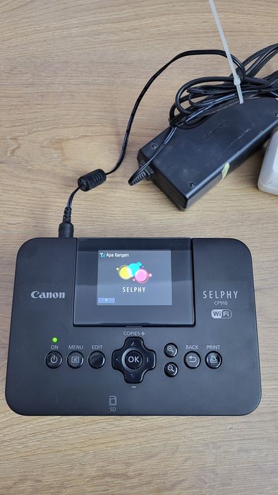 Imprimantă Selphy Canon cu hârtie pentru 150 foto, Bonus