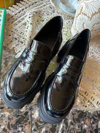 Vand pantofi loafers