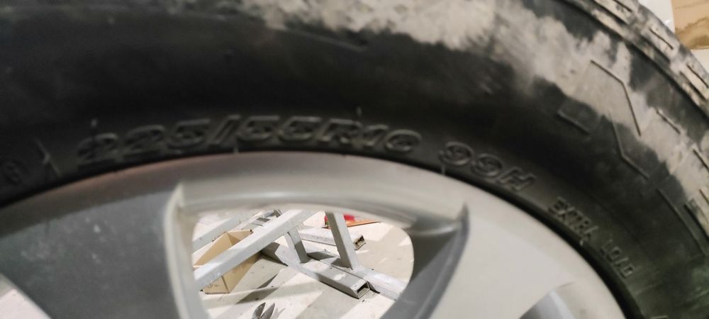 Гума с джанта за BMW