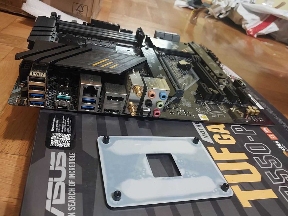 AMD Ryzen 5 5600X + Asus TUF B550 Plus Wi-Fi