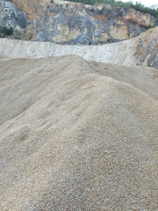Agregate balastiera ,balastru,nisip,piatra galbena gabioane