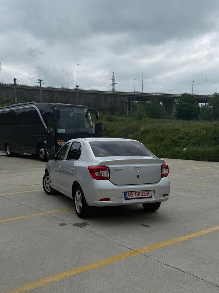 Vand Dacia Logan