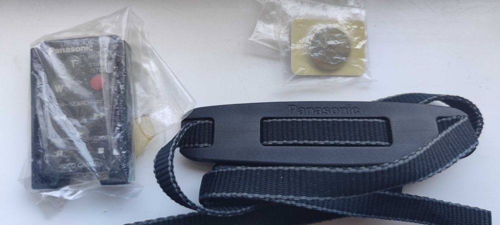 Camera video VHS C Panasonic RX70 exceptionala sau schimb cu tableta