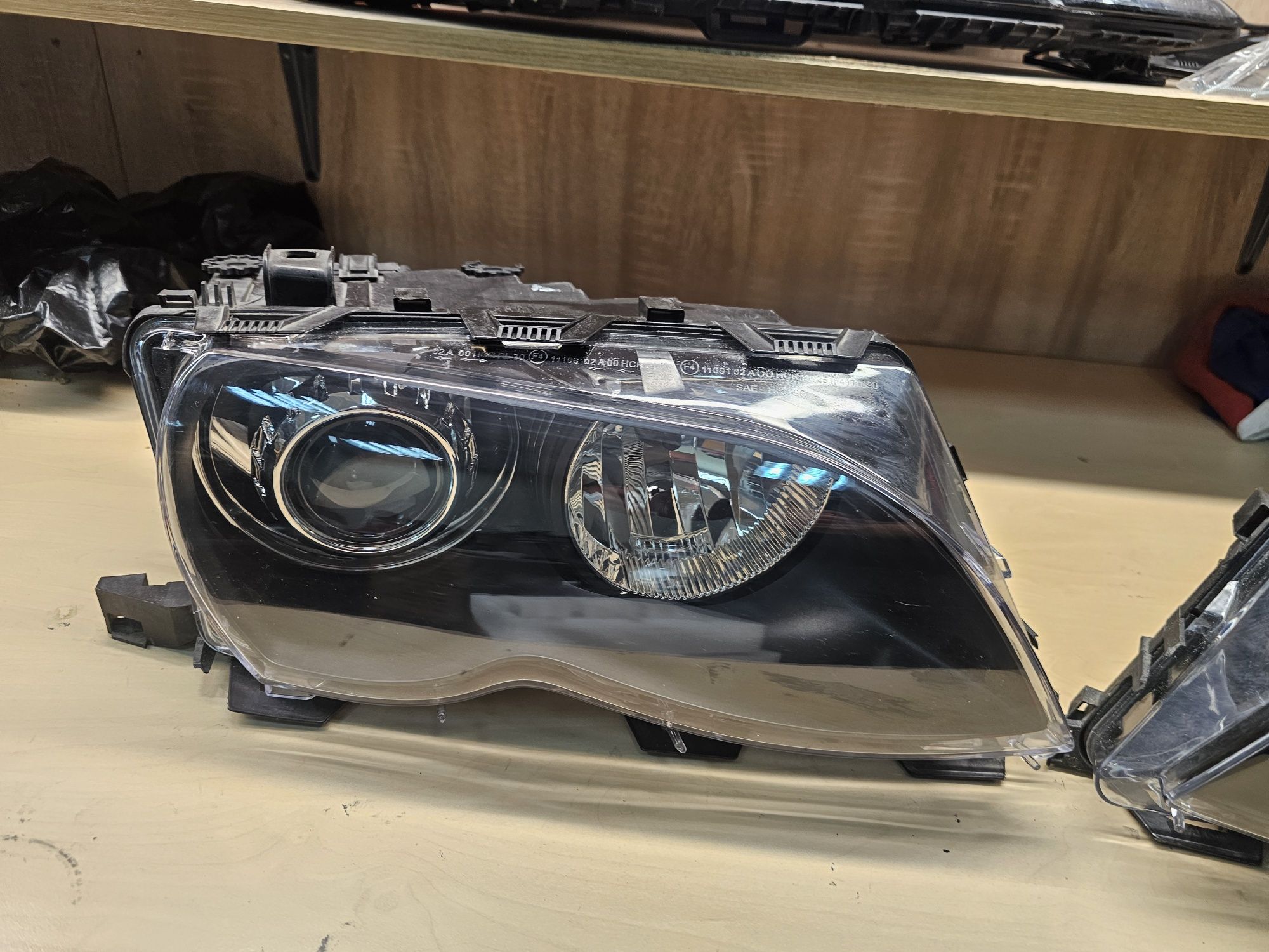Рециклирани фарове за BMW E46 Bixenon reciklirani farove бмв е 46