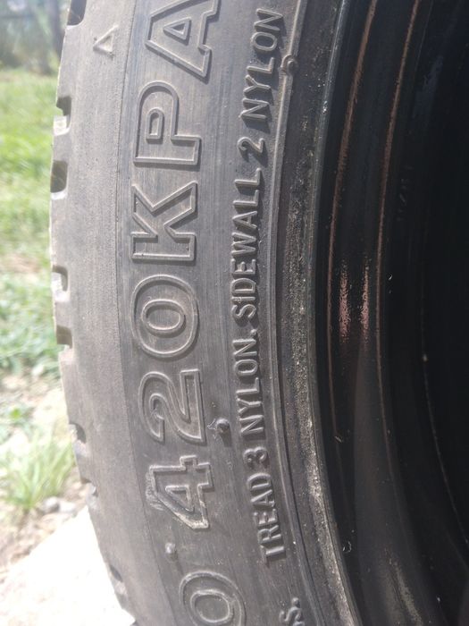 Cauciucuri BRGESTONE 155/70 sint în stare foarte bună