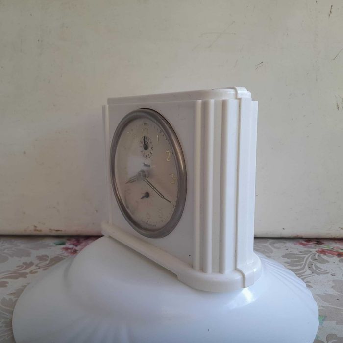 Ceas desteptator de masa/semineu-mecanic JNSA