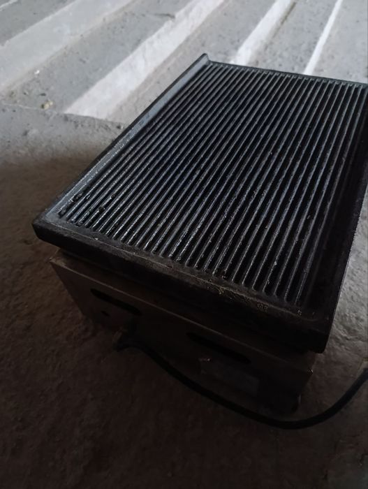 Электрическая чугунная решетка Işıkgaz Silverinox Endüstriyel 30 Luk 3