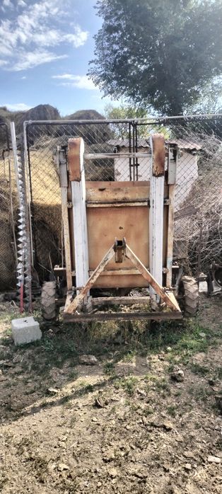 Т-40 на ходу  агрегаты вместе.