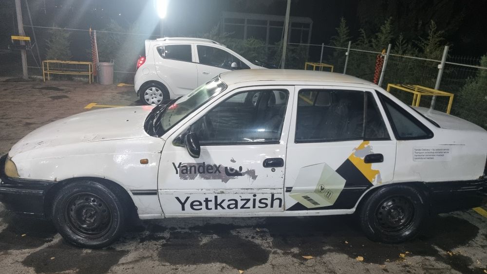 Nexia 1 sons  gaz bor Sotiladi  1000 $