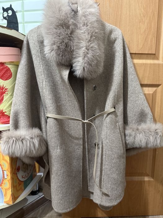 Пальто коричневый