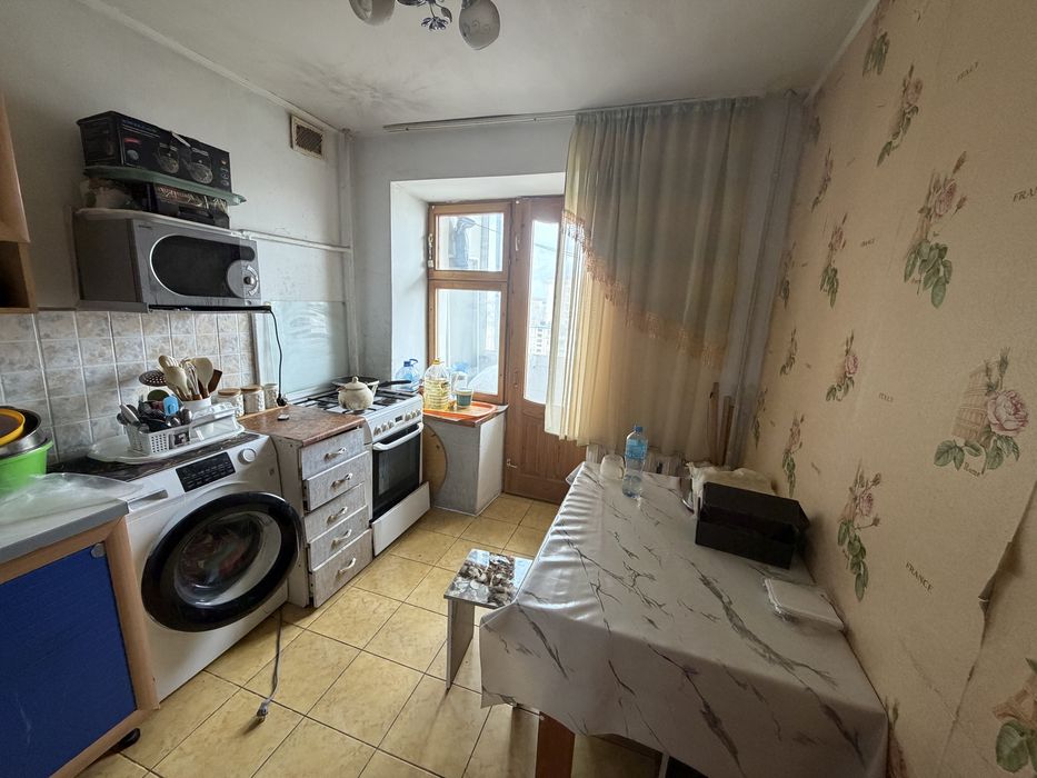 Продам 3-х комнатную квартиру