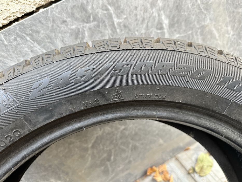 Шины зимние как новый.