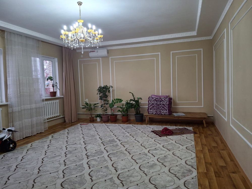 Алмалы үй; Дом в Алмалы; Дача