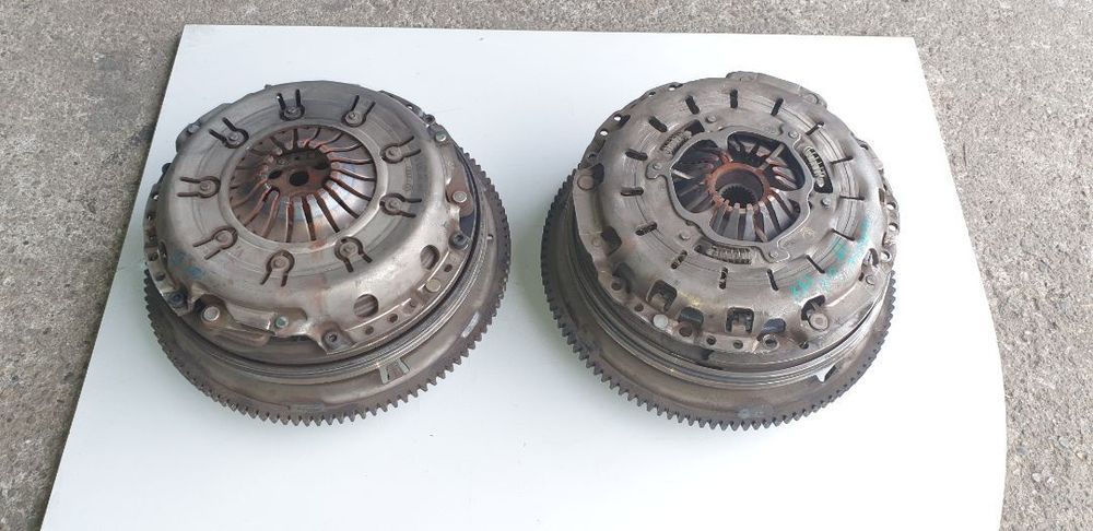 Kit ambreiaj (Placa + Disc + Volanta ) 2,8 motorizare pentru VW LT Eur