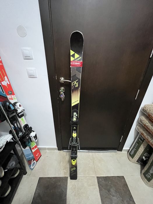 Alpine ski Fis Fischer Rc (GS)