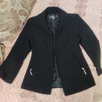 Пиджак чёрного цвета на девочку 8-10 лет