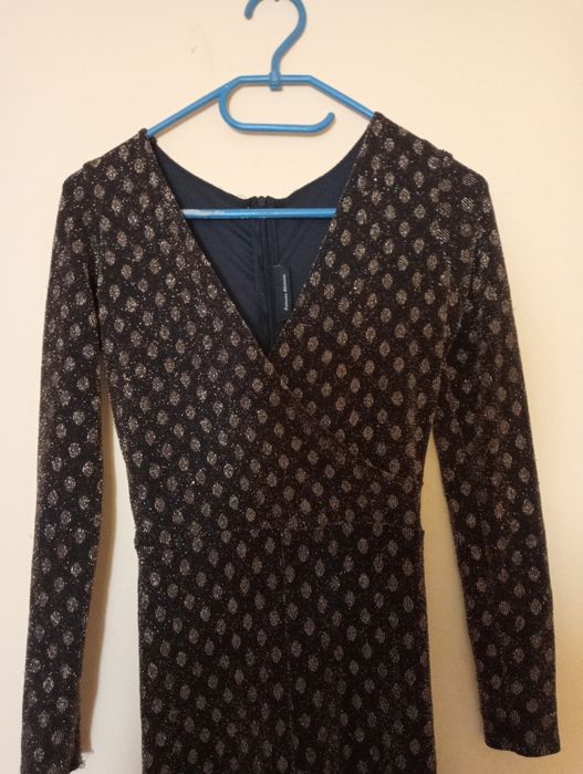 Vând salopeta Ramona Bădescu