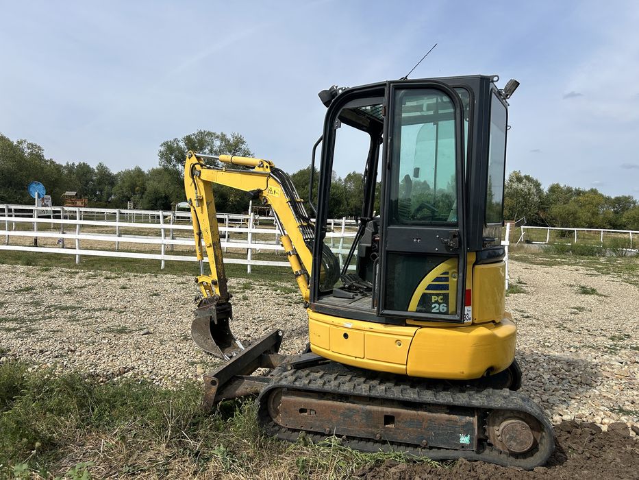 Excavator komatsu pc26 mr 3