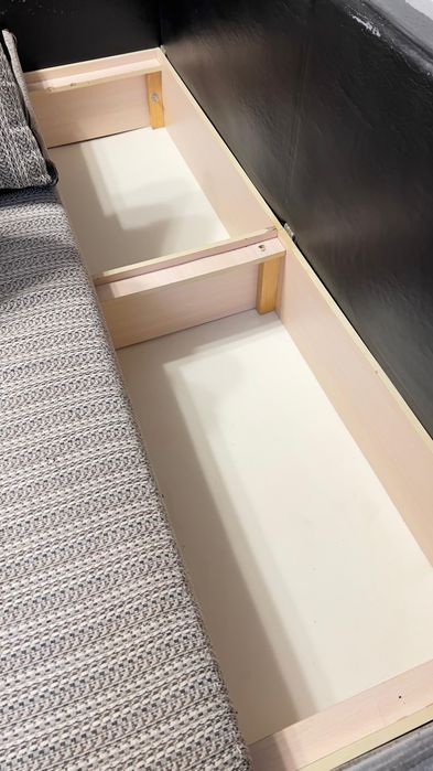 Продаётся б/у диван