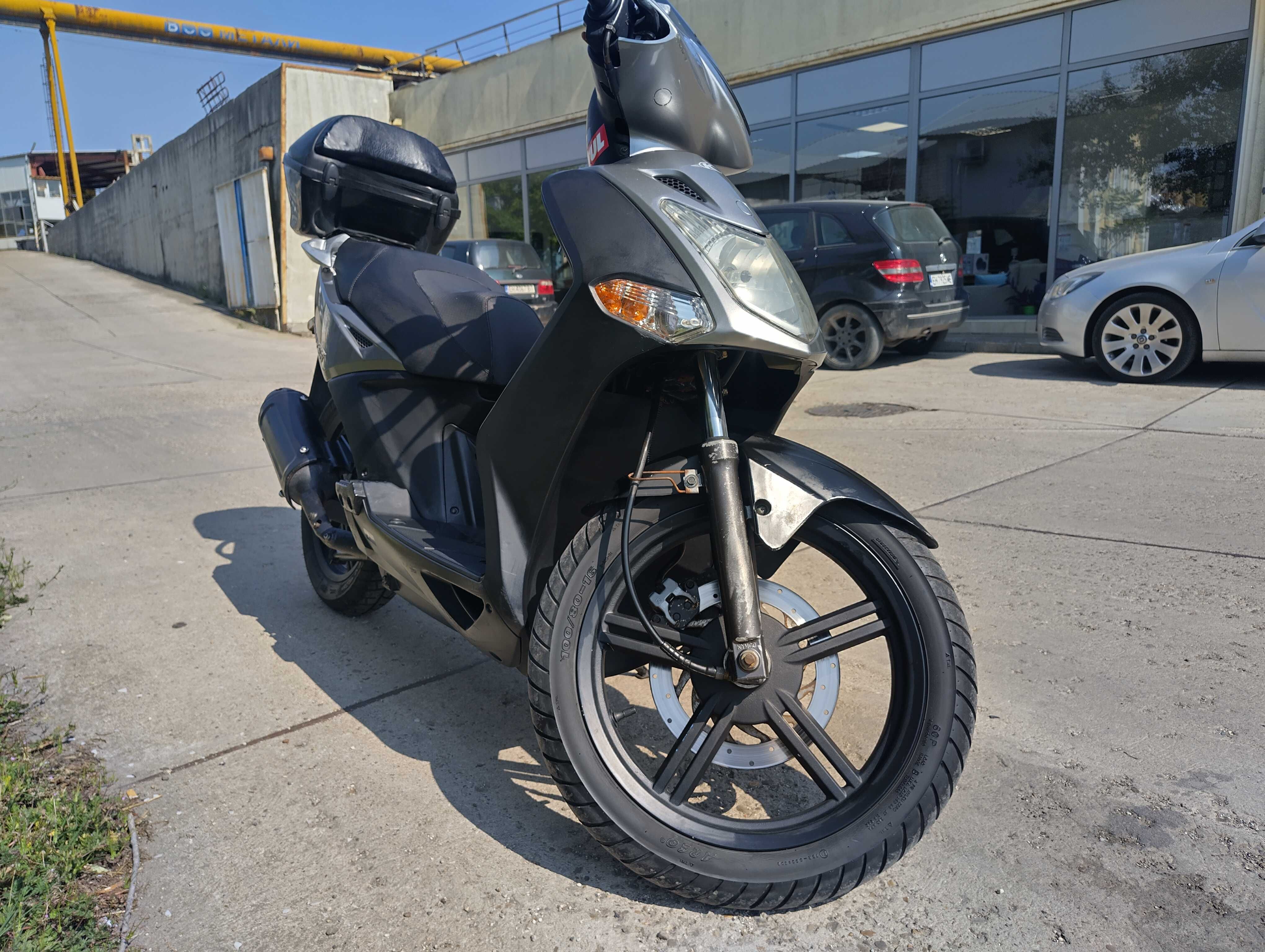 Продавам Kymco Agility sity 50