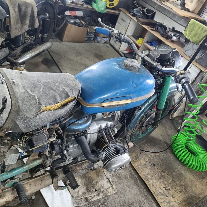 Мотоцикл Урал м-67