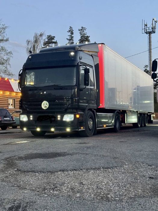 Мерседерс бенз сотилади