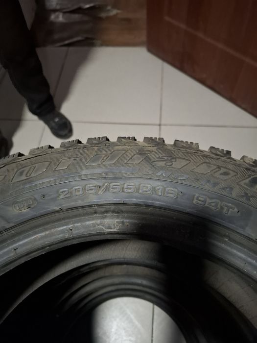 Покрышка R16 жаксы жағдайда