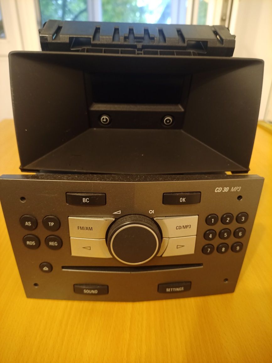 Radio CD 30 Opel Astra H+ Display TID
