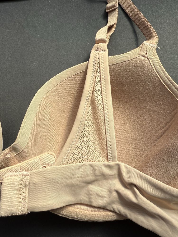 Сутиени в бежово и кафяво Calvin Klein /70B,C, 75B,C, 80B,C, 85C/