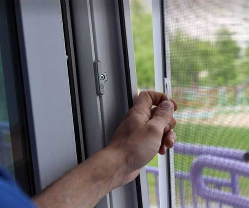 Москитные сетки на окна и двери — изготовление и установка. На заказ
