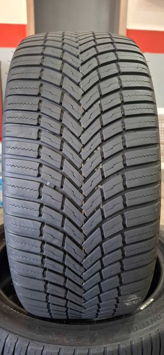 2бр. 225/45/17 Bridgestone 6mm грайфер, дот 22г. Безплатен монтаж