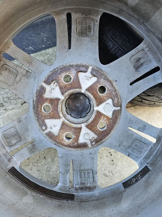 Jante originale Volkswagen Amarok + Cauciucuri 245 65 17