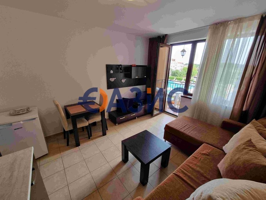 Продава се Едностаен апартамент в к.к. Слънчев бряг - 33 кв.м за 1546 €/кв.м - Снимка #3