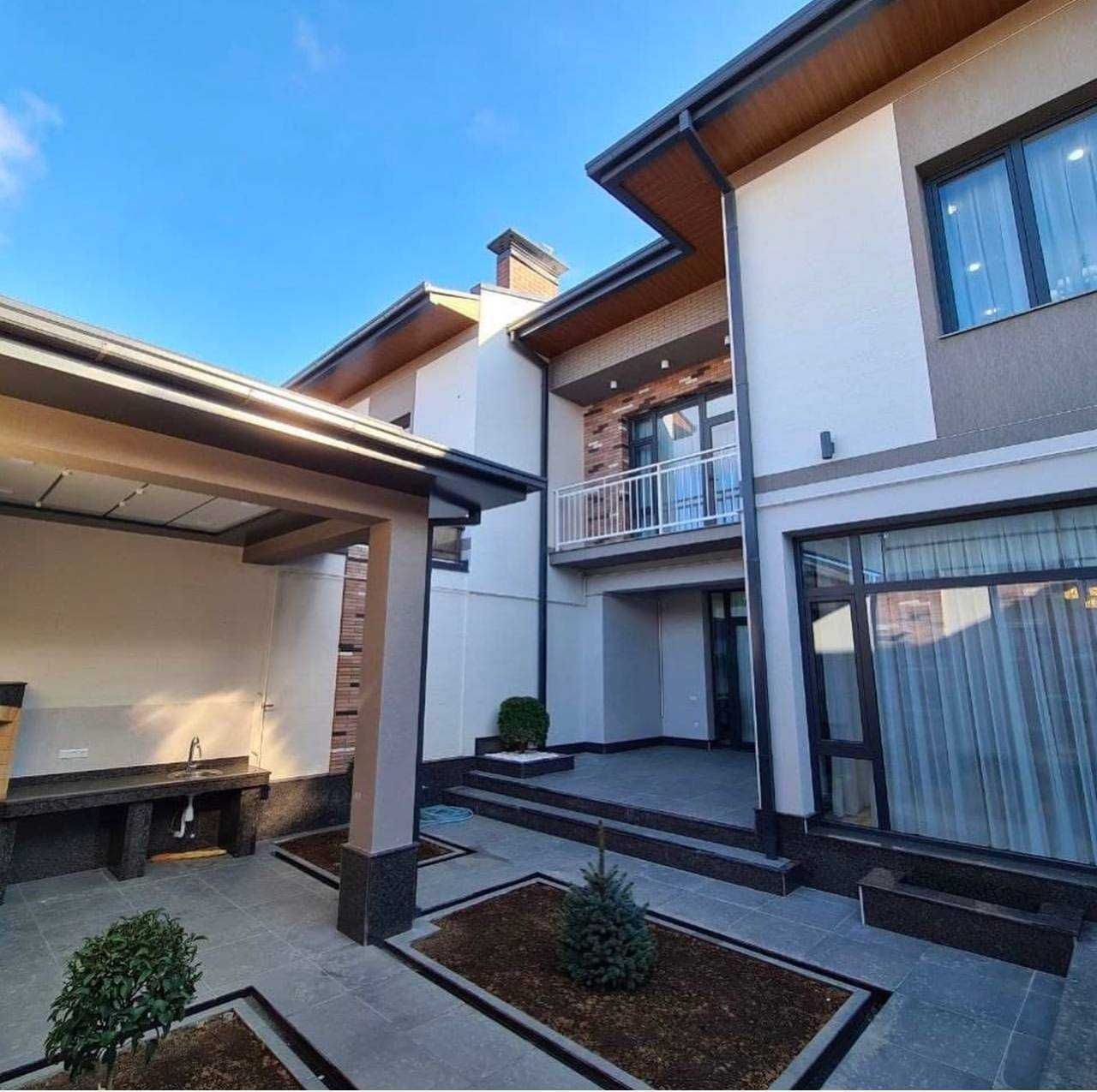 Продам ЕвроДом Амир Темур 2,5 сотки Мирзо Улугбекский район