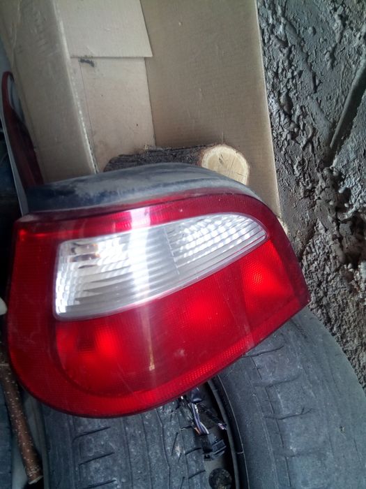 Продавам авточасти за Рено Меган динамо,стопове за Рено Меган,динамо,к