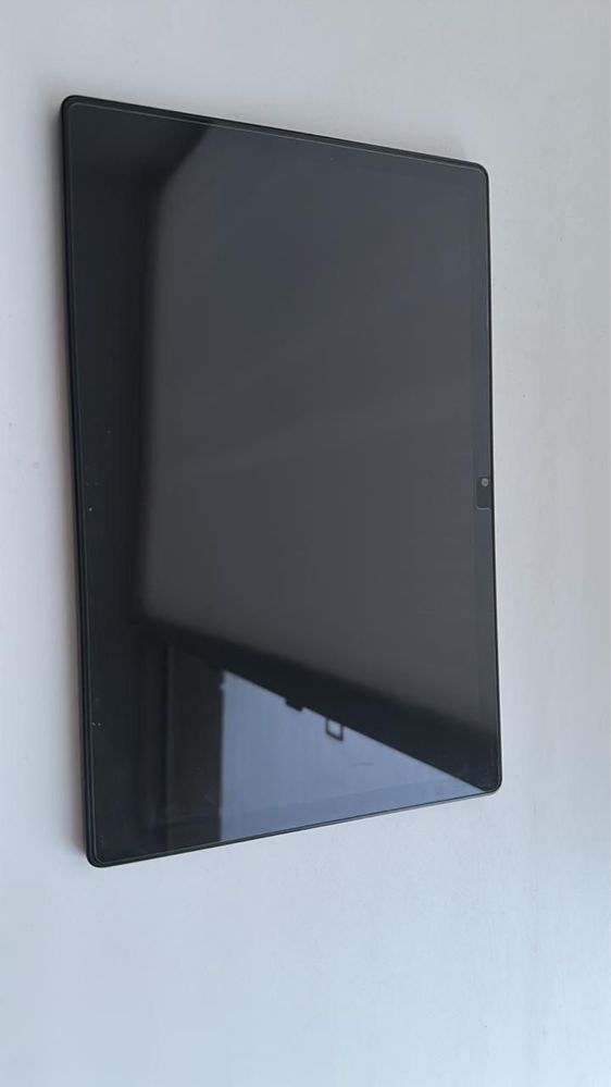 Продам планшет samsung tab a8