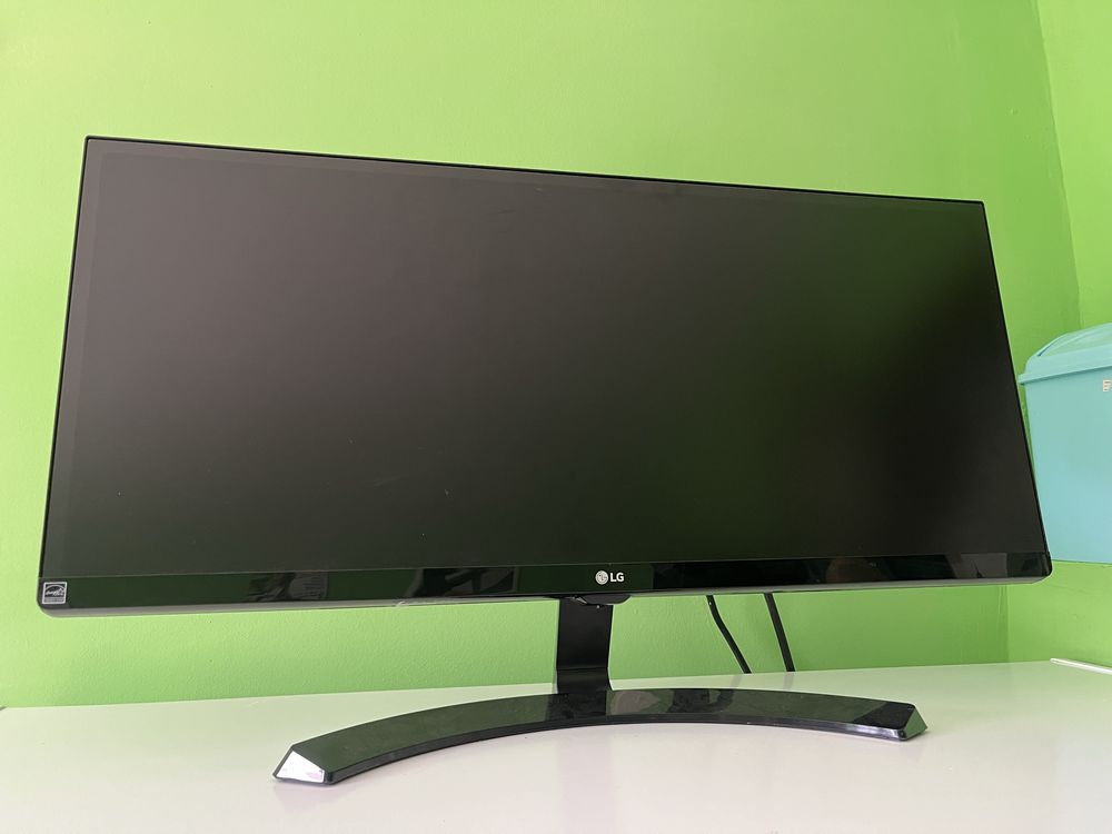 LG монитор 29 инча